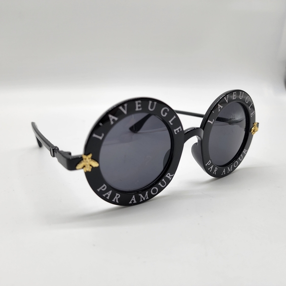 NWOT Black French 'Blind for love' Round Oversized Sunglasses - Picture 7 of 16